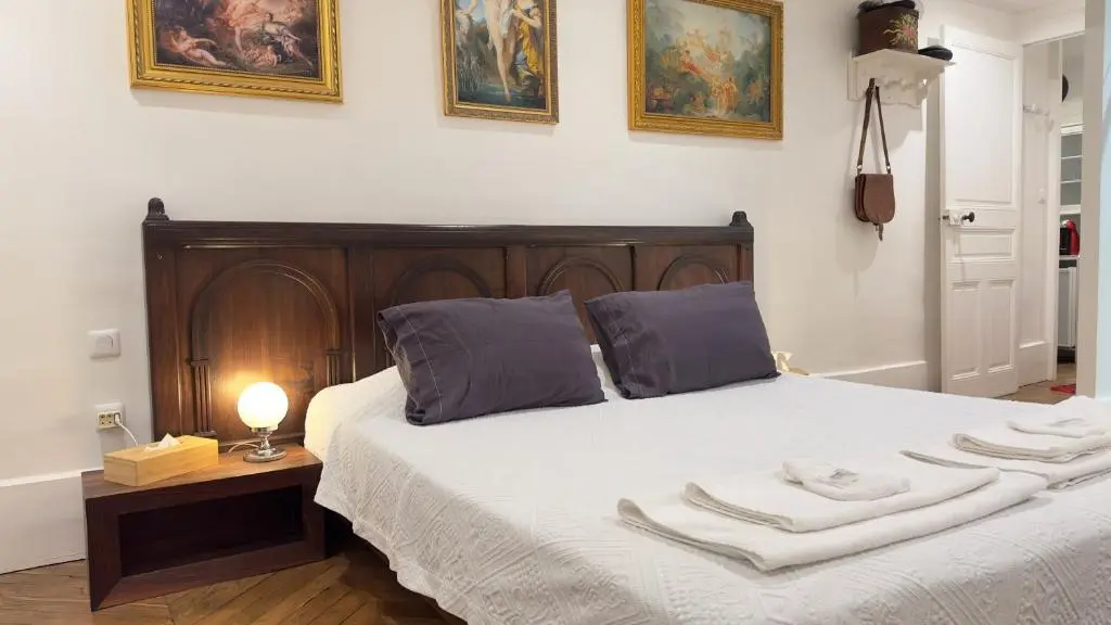 Chambre de charme au coeur du vieux Valence